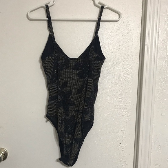 Sunflair by Jutta Friedman one piece suite. - Picture 2 of 9